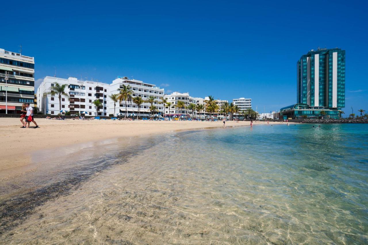 Apartamento Almirante Vv Arrecife  Extérieur photo