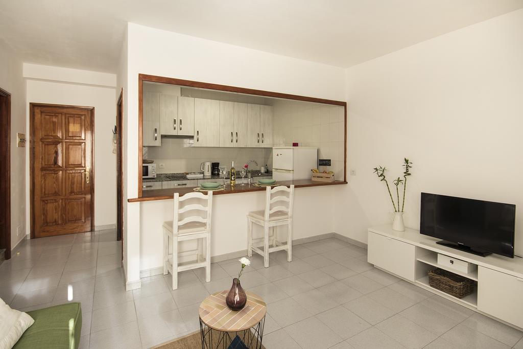 Apartamento Almirante Vv Arrecife  Extérieur photo